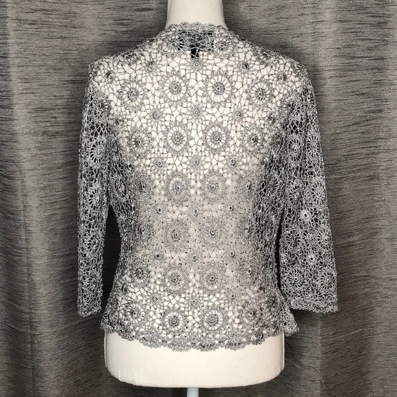 CARMEN MARC VALVO MEDIUM SILVER GRAY COVERUP - Picture 2 of 9